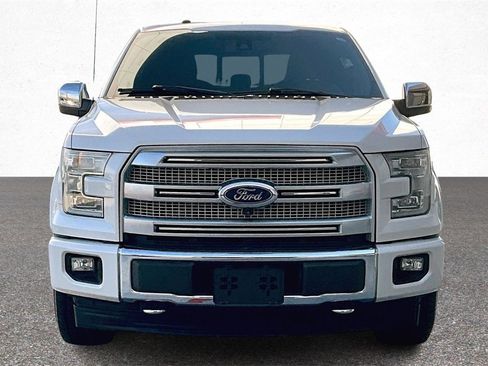 Used 2017 Ford F150 Platinum w/ Equipment Group 701A Luxury image 3