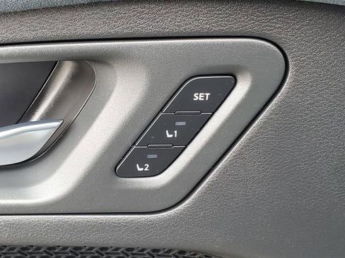 Certified 2023 Nissan Ariya image 17