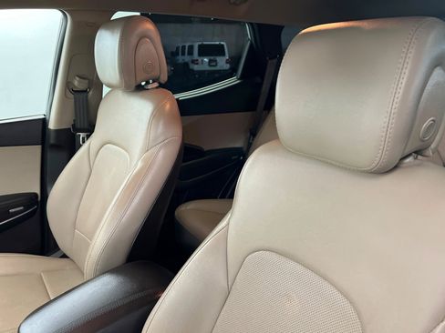 Used 2017 Hyundai Santa Fe Sport image 17