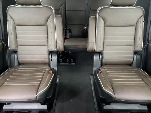 New 2026 GMC Yukon Denali Ultimate image 17