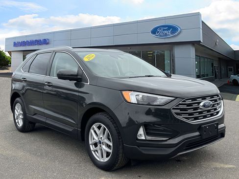 Used 2022 Ford Edge SEL w/ Convenience Package image 2