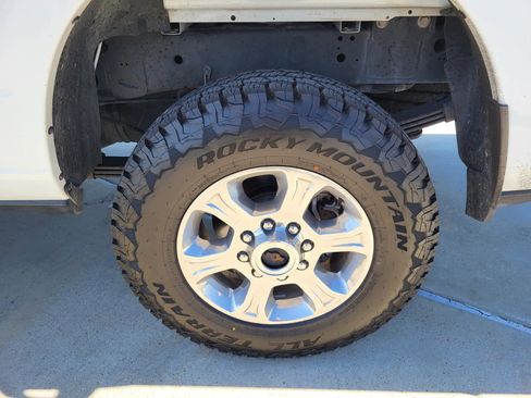 Used 2024 RAM 3500 Big Horn image 25