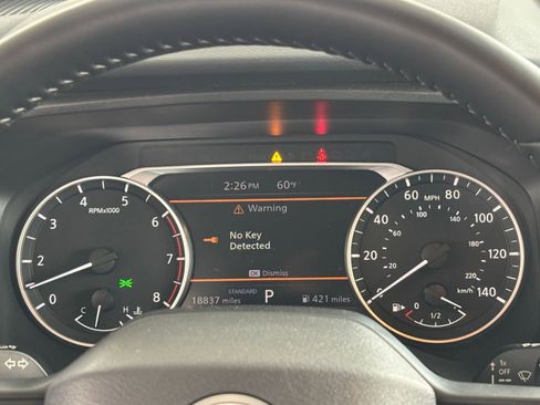 Used 2025 Nissan Rogue SV FWD image 42