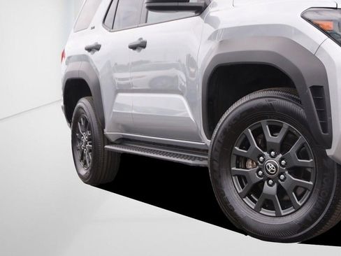 Certified 2025 Toyota 4Runner 4WD image 3