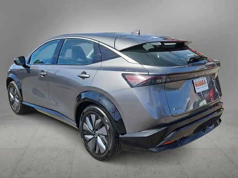 Used 2023 Nissan Ariya FWD image 7