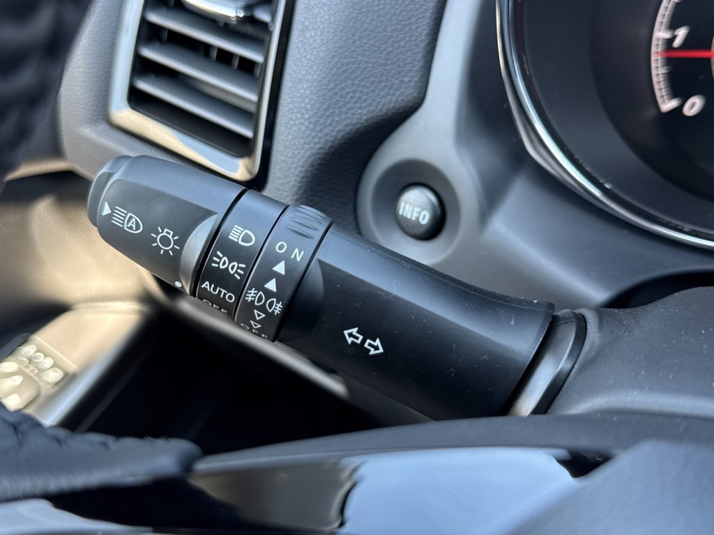 New 2027 Mitsubishi Outlander Sport SE FWD image 14