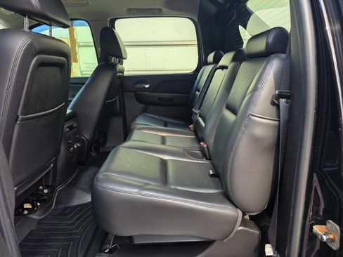 Used 2009 Chevrolet Avalanche LTZ image 30