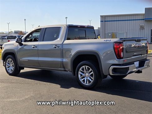 Used 2022 GMC Sierra 1500 SLE w/ Preferred Package image 5