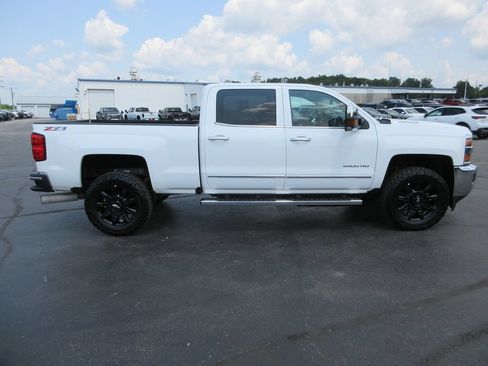 Used 2016 Chevrolet Silverado 2500 LTZ w/ Duramax Plus Package AWD/4WD image 4