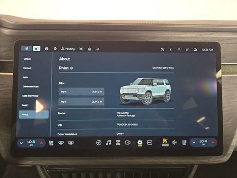 Used 2024 Rivian R1S Adventure Dual AWD/4WD image 29