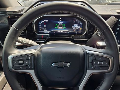 Used 2023 Chevrolet Silverado 1500 LT Trail Boss w/ Protection Package AWD/4WD image 29