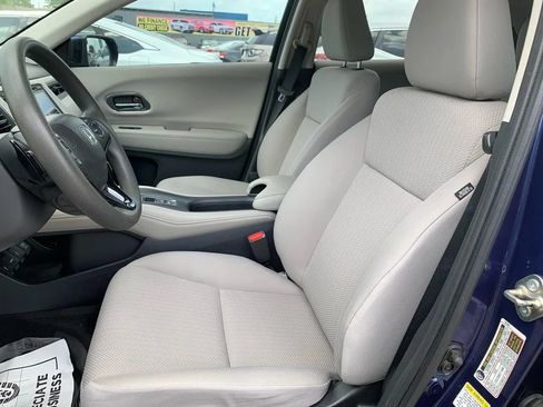 Used 2016 Honda HR-V EX image 17