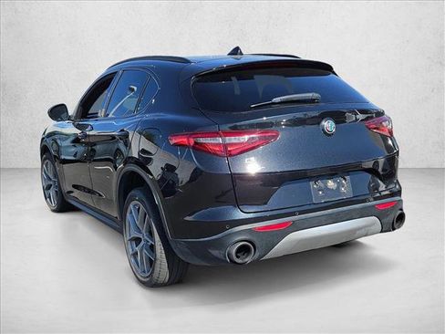 Used 2018 Alfa Romeo Stelvio Ti Sport image 7