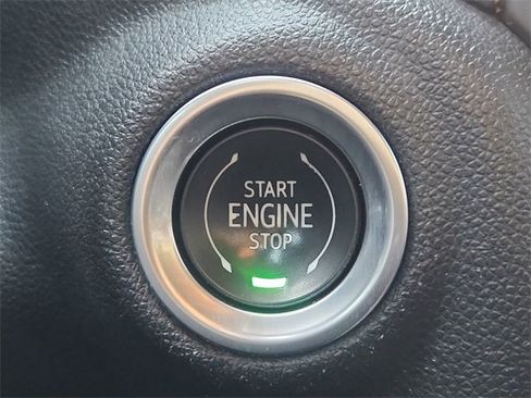 Used 2021 Chevrolet Silverado 1500 LTZ w/ LTZ Convenience Package II image 17