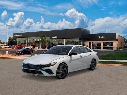 New 2026 Hyundai Elantra Sport FWD image 20