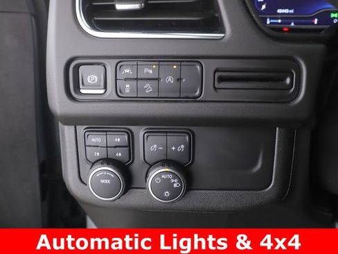 Used 2023 Chevrolet Tahoe Z71 AWD/4WD image 21