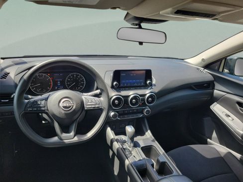 Used 2024 Nissan Sentra S FWD image 26