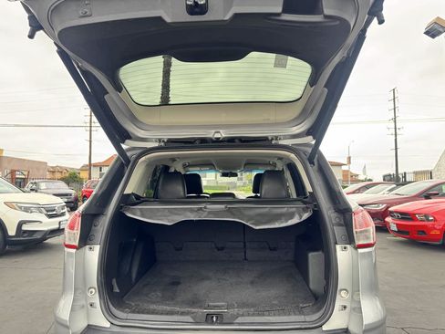 Used 2016 Ford Escape SE w/ SE Leather Comfort Package AWD/4WD image 25