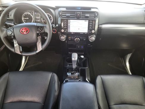 Used 2022 Toyota 4Runner TRD Off-Road Premium w/ Moonroof Package AWD/4WD image 24