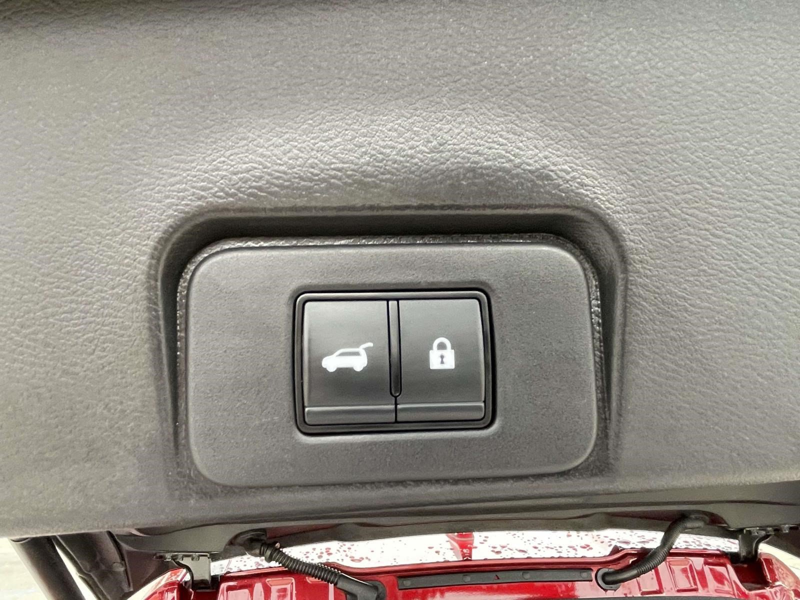 Used 2023 Nissan Rogue SL w/ SL Premium Package AWD/4WD image 10