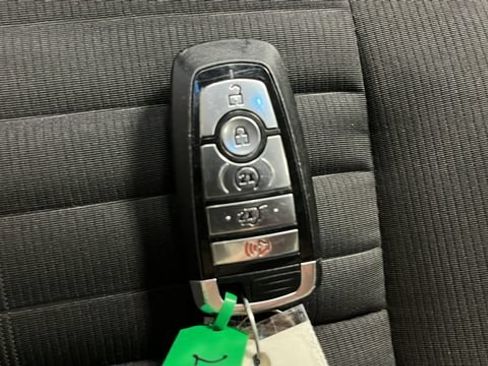 Used 2025 Ford Explorer ST-Line w/ Premium Package AWD/4WD image 21