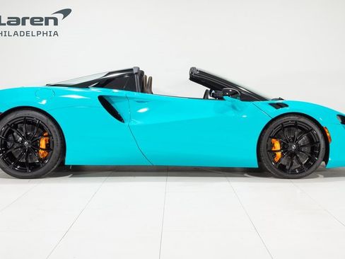 New 2025 McLaren Artura Spider image 6