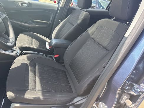 Used 2022 Ford EcoSport SE w/ SE Convenience Package image 10