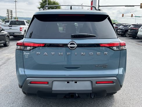 New 2026 Nissan Pathfinder Platinum AWD/4WD image 7