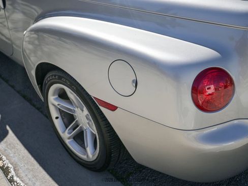 Used 2005 Chevrolet SSR image 74