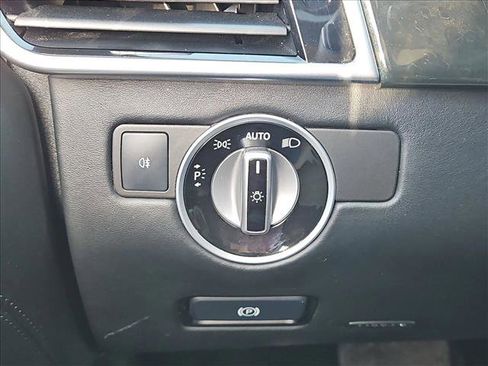 Used 2016 Mercedes-Benz GLE 350 w/ Parking Assist Package image 16