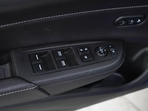 Used 2019 Acura ILX FWD image 18