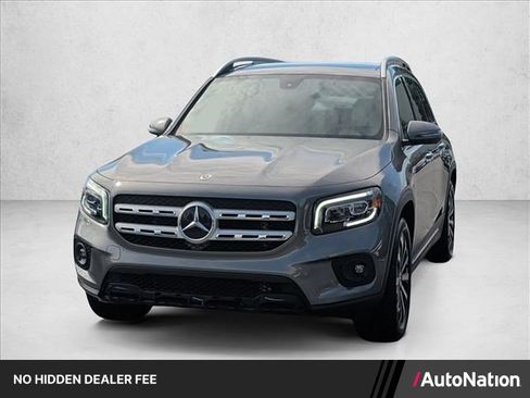 Certified 2022 Mercedes-Benz GLB 250 image 1