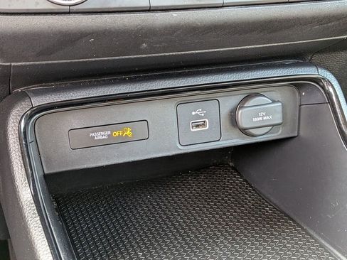 Used 2025 Honda CR-V LX image 25