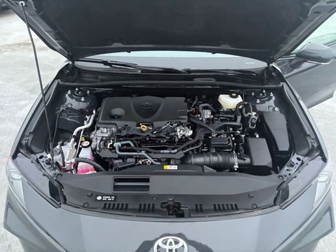 Used 2025 Toyota Camry LE image 30