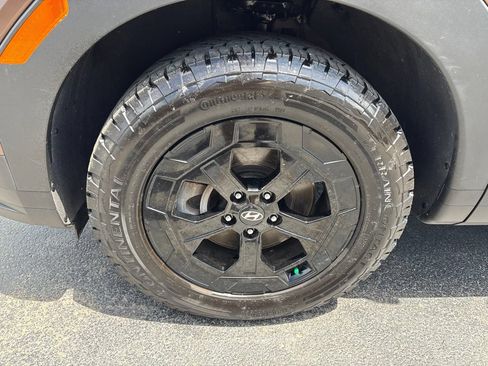 Certified 2025 Hyundai Santa Fe XRT AWD/4WD image 9