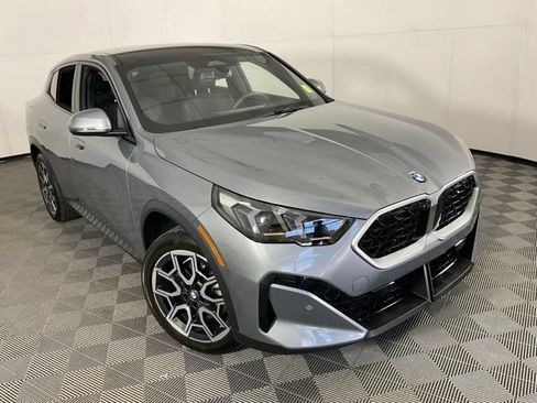 Used 2025 BMW X2 xDrive28i AWD/4WD image 40