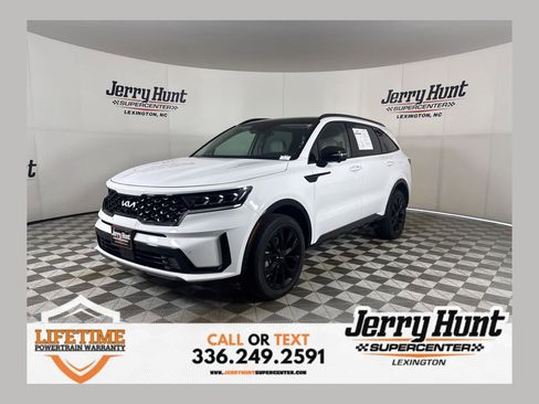 Used 2023 Kia Sorento SX AWD/4WD image 1