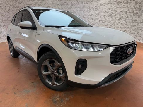 New 2026 Ford Escape ST-Line Select w/ Tech Pack #2 AWD/4WD image 10