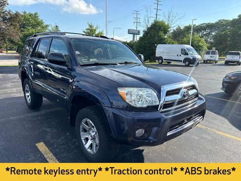 Used 2006 Toyota 4Runner SR5 AWD/4WD image 4