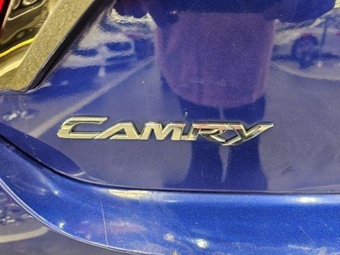 Used 2015 Toyota Camry SE FWD image 37