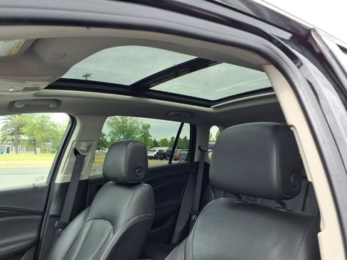 Used 2020 Buick Envision Premium w/ Driver Confidence Package AWD/4WD image 20