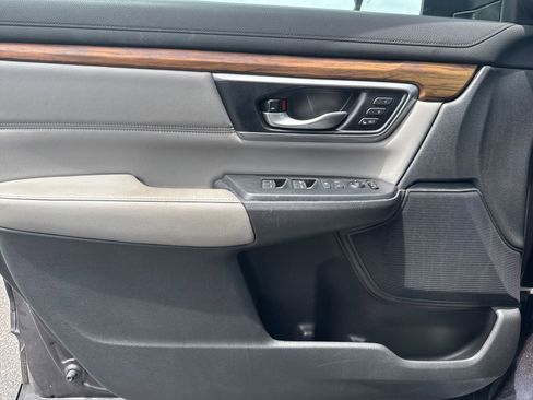 Used 2018 Honda CR-V EX-L image 19