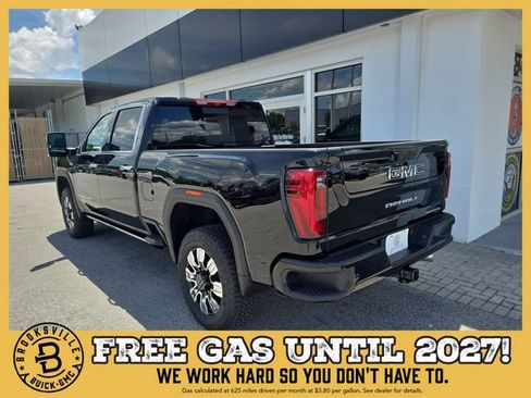New 2026 GMC Sierra 2500 Denali w/ Technology Package AWD/4WD image 5