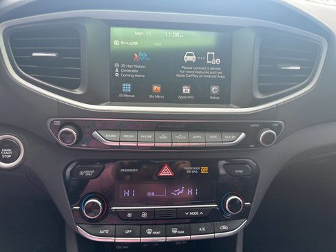 Used 2017 Hyundai Ioniq SEL image 22