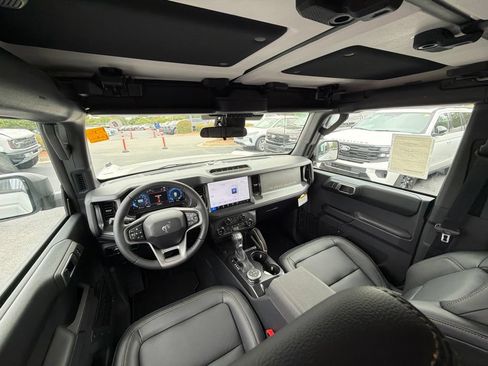 New 2026 Ford Bronco Badlands AWD/4WD image 10