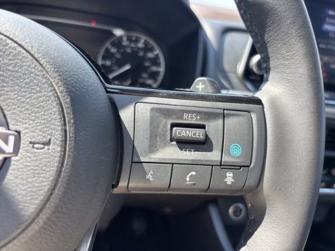 Certified 2023 Nissan Rogue SV w/ SV Premium B Package FWD image 25