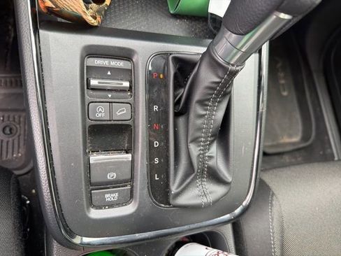 Used 2025 Honda CR-V EX image 15