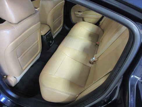 Used 2012 Dodge Charger R/T AWD/4WD image 17