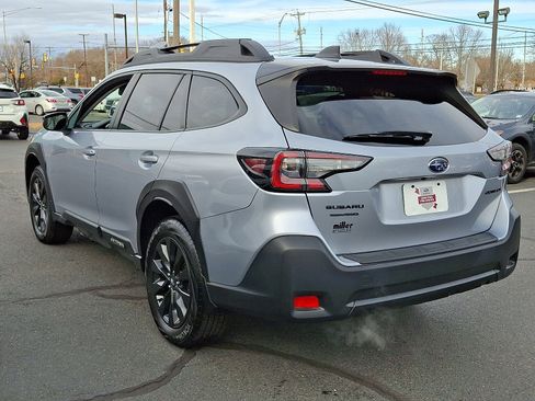 Certified 2023 Subaru Outback Onyx Edition image 4