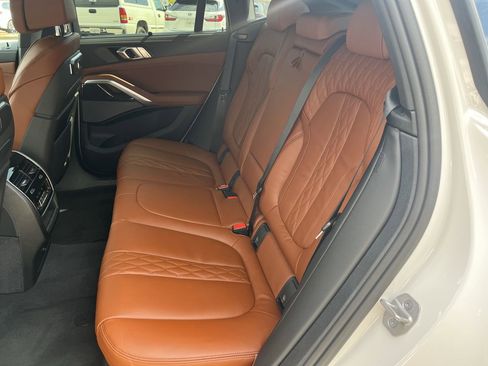 New 2026 BMW X6 xDrive40i image 32